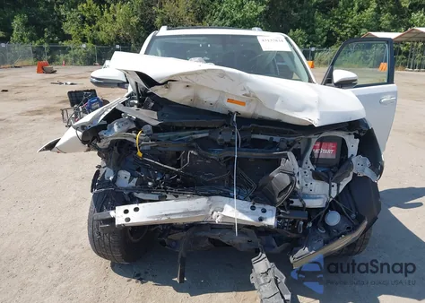 2016 Toyota 4Runner Sr5 Premium z USA, uszkodzony, nr VIN JTEBU5JR5G5392215